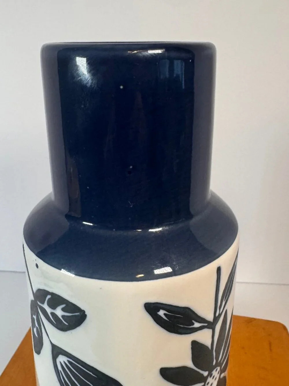 Novogratz Cermic Floral Decorative Blue Handmade Vase